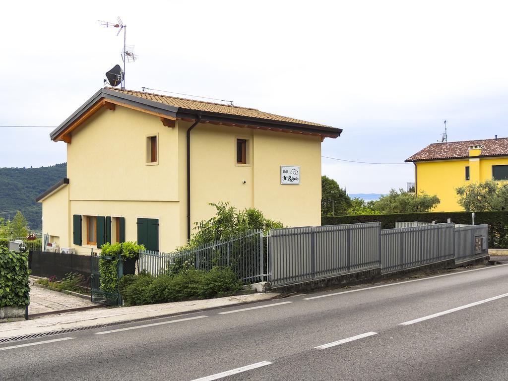 B&B Il Riccio Costermano Exterior photo